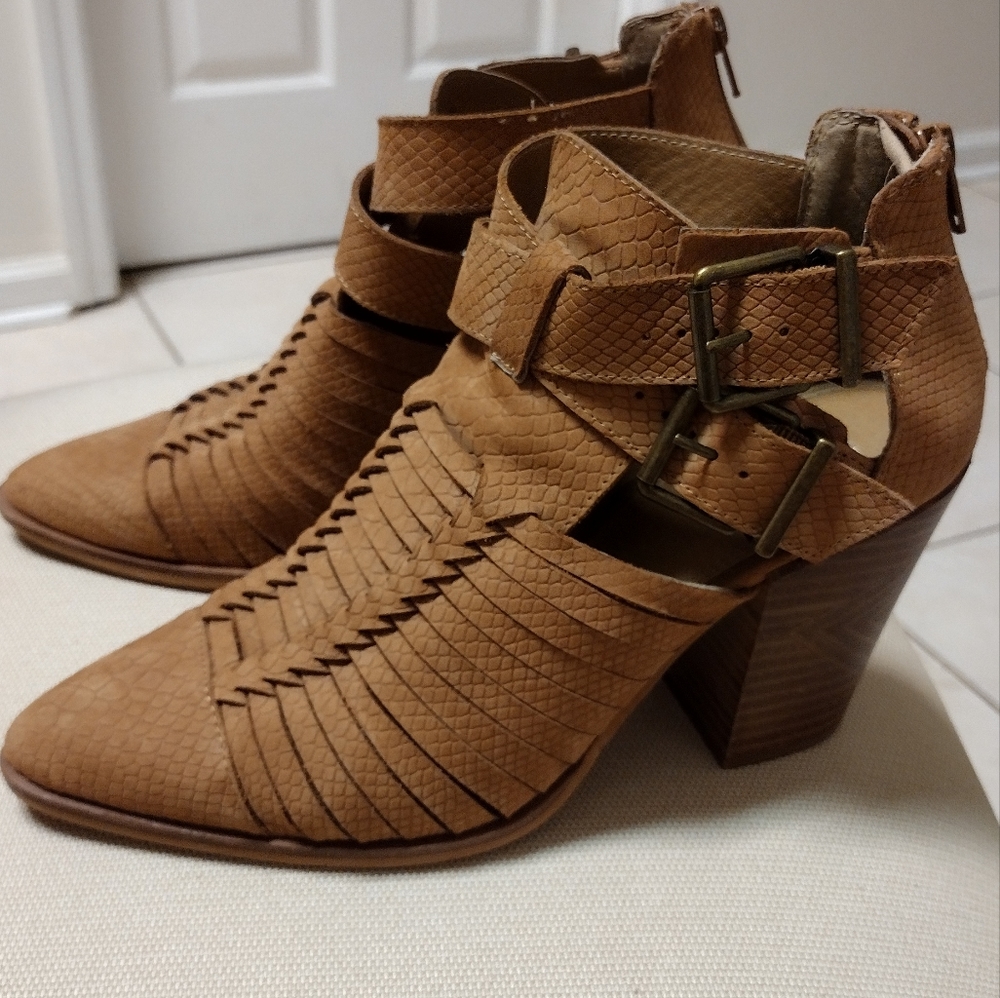Boots, Gianini Bernini, Size 9